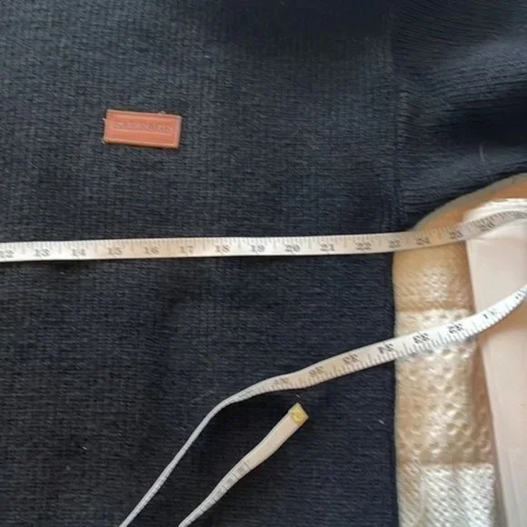 Mens 100% wool sweater